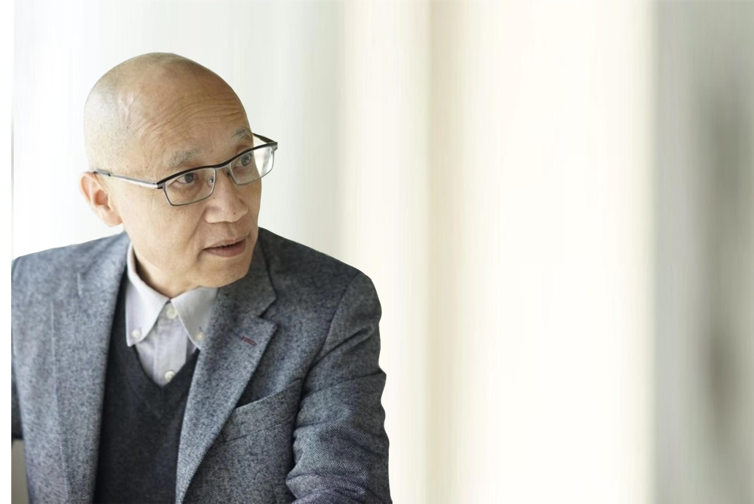 抱志南下育新芽“艺”心探寻创新路——访MK网页版登录入口艺术设计学院原院长吴洪（MK网页版登录入口报）